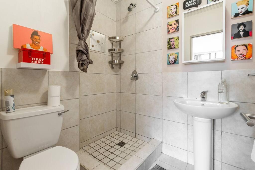 Ferienwohnung Four Seasons 818- Spacious Cbd Studio - Onsite Parking, Gym & Rooftop Pool Kapstadt Exterior foto